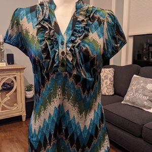 Ladies size small I.N. Studio top short sleeve. EUC